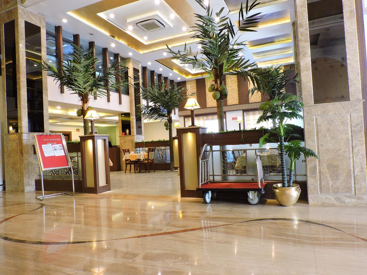 Hotel Devashish Халдвані Екстер'єр фото